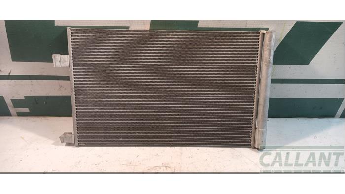 Gebruikte Airco Condensor Landrover Range Rover Velar (LY) 2.0 16V P250 AWD Prijs € 151,25 Inclusief btw aangeboden door Garage Callant