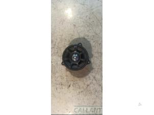 Gebruikte Luidspreker Landrover Range Rover Velar (LY) 2.0 16V P250 AWD Prijs € 30,25 Inclusief btw aangeboden door Garage Callant