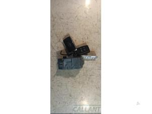 Gebruikte Anti diefstal slot Landrover Range Rover Velar (LY) 2.0 16V P250 AWD Prijs € 139,15 Inclusief btw aangeboden door Garage Callant