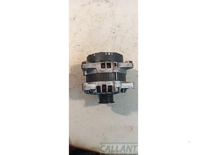 Dynamo van een Land Rover Range Rover Velar (LY) 2.0 16V P250 AWD 2021