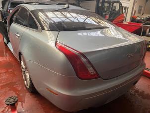 Gebruikte Achterlicht links Jaguar XJ (X351) 2.0 i4 Ti 16V Prijs € 453,75 Inclusief btw aangeboden door Garage Callant