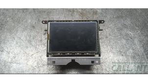 Gebruikte Navigatie Display Landrover Discovery IV (LAS) 3.0 SD V6 24V Prijs € 356,95 Inclusief btw aangeboden door Garage Callant