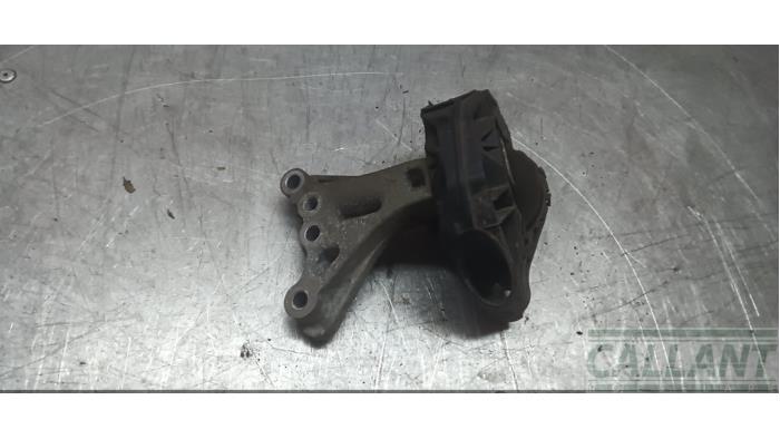 Gebruikte Motorsteun Citroen C3 (SX/SW) 1.2 Vti 12V PureTech Prijs € 30,25 Inclusief btw aangeboden door Garage Callant