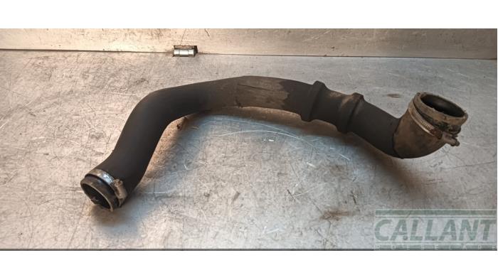 Gebruikte Intercooler Slang Landrover Discovery Sport (LC) 2.2 sd4 16V Prijs € 60,50 Inclusief btw aangeboden door Garage Callant