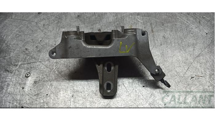 Gebruikte Motorsteun Opel Corsa F (UB/UH/UP) 1.2 12V 75 Prijs € 54,45 Inclusief btw aangeboden door Garage Callant