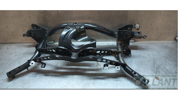 Subframe Volkswagen T-Roc Cabrio, Cabrio, 2019 (Gebruikt)