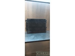 Airco Condensor van een Land Rover Range Rover Sport (LS) 3.0 S TDV6 2010