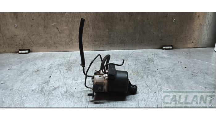 Gebruikte ABS Pomp Landrover Range Rover III (LM) 4.4 V8 32V Prijs € 151,25 Inclusief btw aangeboden door Garage Callant