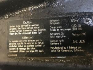 Gebruikte Trekhaak Volvo XC60 I (DZ) 2.0 DRIVe 20V Prijs op aanvraag aangeboden door Autohandel-Smet Gebroeders NV