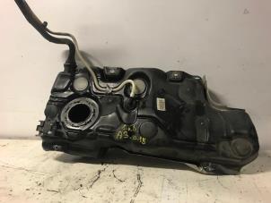 Gebruikte Tank Audi A3 Sportback (8VA/8VF) 1.6 TDI Ultra 16V Prijs op aanvraag aangeboden door Autohandel-Smet Gebroeders NV