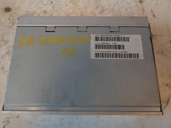 Gebruikte Computer Diversen Jeep Grand Cherokee (WH/WK) 3.0 CRD V6 24V DPF Prijs op aanvraag aangeboden door Autohandel-Smet Gebroeders NV