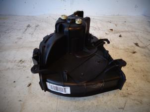 Gebruikte Chaufage Ventilatiemotor Fiat Scudo (270) 2.0 D Multijet Prijs op aanvraag aangeboden door Autohandel-Smet Gebroeders NV