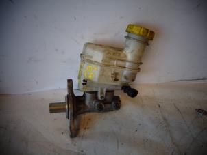 Gebruikte Hoofdremcilinder Fiat 500 (312) 1.3 MJTD 16V Prijs op aanvraag aangeboden door Autohandel-Smet Gebroeders NV