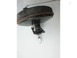 Gebruikte Rembol Toyota Avensis Wagon (T27) 2.0 16V D-4D-F Prijs op aanvraag aangeboden door Autohandel-Smet Gebroeders NV