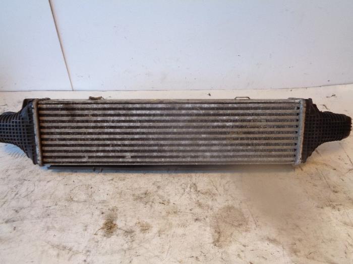 Gebruikte Intercooler Mercedes GLK (204.7/9) Prijs op aanvraag aangeboden door Autohandel-Smet Gebroeders NV