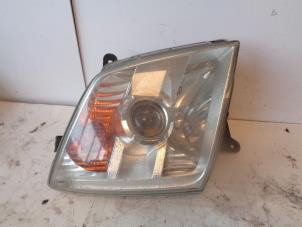 Gebruikte Koplamp rechts Isuzu D-Max 3.0 D 4x4 Prijs op aanvraag aangeboden door Autohandel-Smet Gebroeders NV