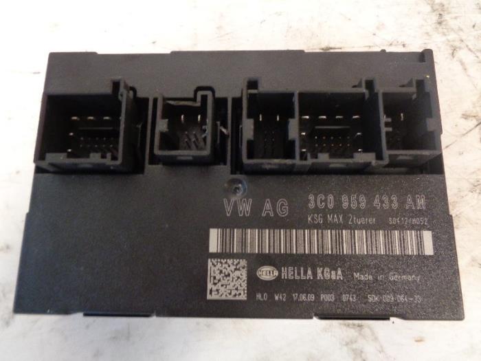 Gebruikte Computer Diversen Volkswagen Passat CC (357) 3.6 FSI R36 24V V6 4Motion Prijs op aanvraag aangeboden door Autohandel-Smet Gebroeders NV