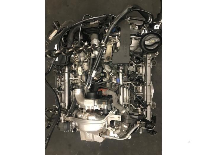 Motor van een Mercedes-Benz GLE (W166)  2017