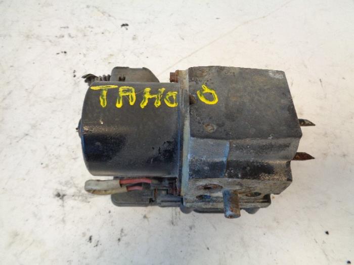 Gebruikte ABS Pomp Chevrolet Tahoe (GMT400) 5.3 V8 Prijs op aanvraag aangeboden door Autohandel-Smet Gebroeders NV