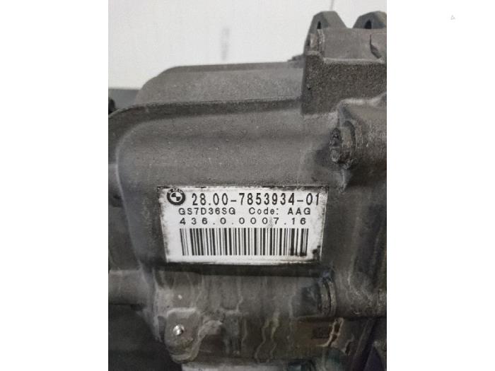 Versnellingsbak van een BMW 4 serie (F32) M4 3.0 24V TwinPower Turbo 2015