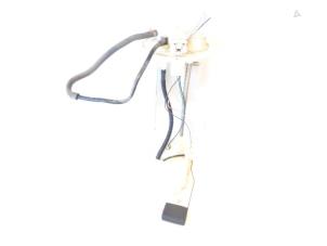 Gebruikte Brandstofpomp Elektrisch Toyota Yaris II (P9) 1.8 16V VVT-i TS Prijs op aanvraag aangeboden door Autohandel-Smet Gebroeders NV