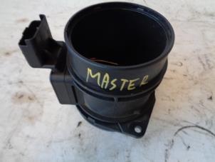 Gebruikte Luchthoeveelheidsmeter Renault Master II (FD/HD) 3.0 dCi 16V 140 Prijs op aanvraag aangeboden door Autohandel-Smet Gebroeders NV