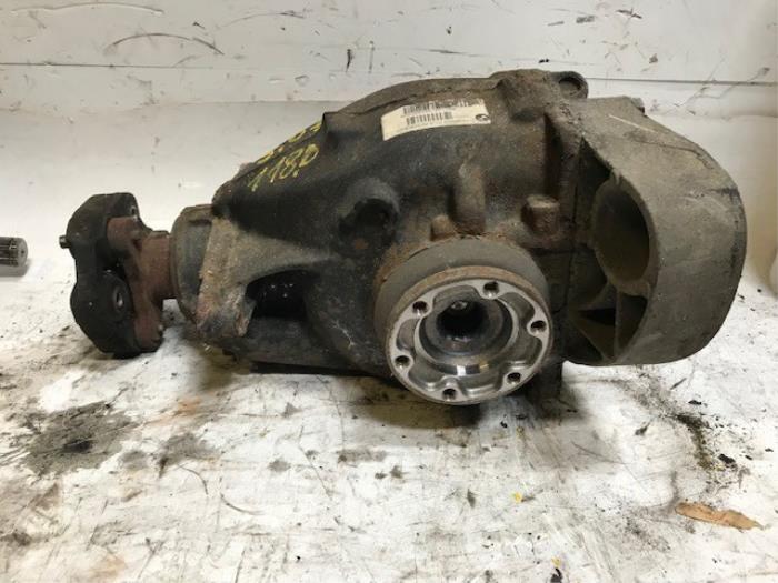 Gebruikte Differentieel achter BMW 1 serie (E87/87N) 118d 16V Prijs op aanvraag aangeboden door Autohandel-Smet Gebroeders NV