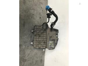 Gebruikte Adblue tank Mercedes C Estate (S205) C-200 BlueTEC, C-200 d 1.6 16V Prijs op aanvraag aangeboden door Autohandel-Smet Gebroeders NV