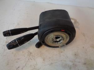 Gebruikte Combischakelaar Stuurkolom Mercedes E (C207) Prijs op aanvraag aangeboden door Autohandel-Smet Gebroeders NV