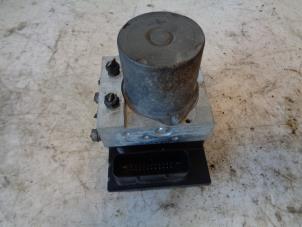 Gebruikte ABS Pomp BMW 5 serie Touring (E61) 520d 16V Prijs op aanvraag aangeboden door Autohandel-Smet Gebroeders NV