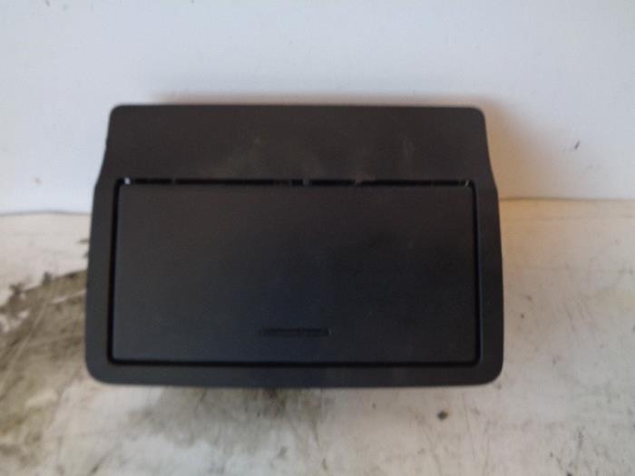 Gebruikte Display Interieur Audi A1 (8X1/8XK) Prijs op aanvraag aangeboden door Autohandel-Smet Gebroeders NV