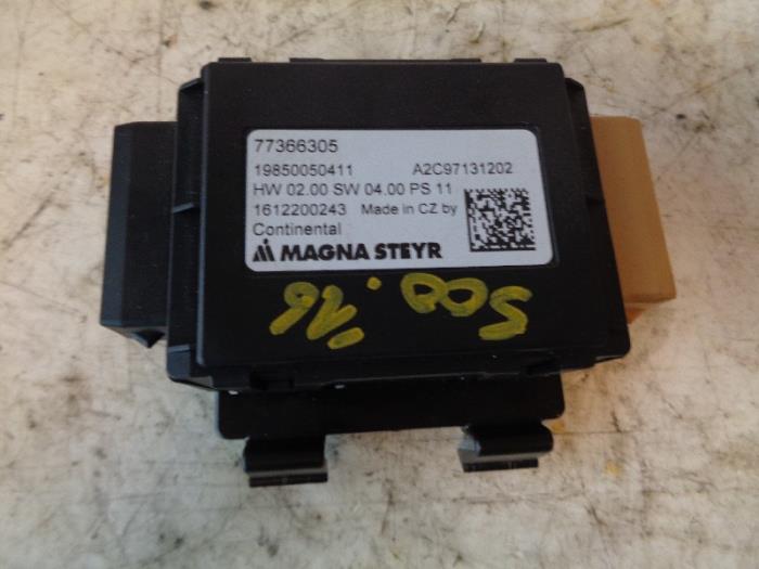 Gebruikte Computer Diversen Fiat 500C (312) 0.9 TwinAir 105 Prijs op aanvraag aangeboden door Autohandel-Smet Gebroeders NV