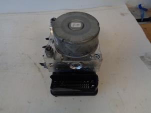 Gebruikte ABS Pomp Seat Leon ST (5FF) 2.0 TDI FR 16V Prijs op aanvraag aangeboden door Autohandel-Smet Gebroeders NV