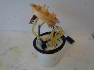 Gebruikte Brandstofpomp Elektrisch Seat Leon ST (5FF) 2.0 TDI FR 16V Prijs op aanvraag aangeboden door Autohandel-Smet Gebroeders NV