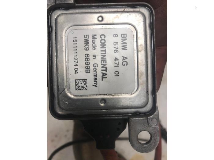 Nox sensor van een BMW X5 (F15) xDrive 30d 3.0 24V 2015