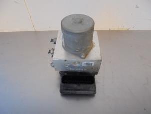 Gebruikte ABS Pomp Volkswagen Passat CC (357) 2.0 Blue TDI 16V Prijs op aanvraag aangeboden door Autohandel-Smet Gebroeders NV