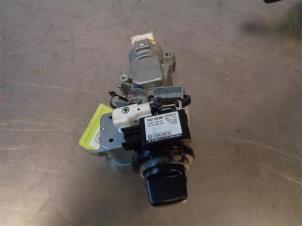 Gebruikte Kontaktslot + Sleutel Mazda CX-7 Prijs op aanvraag aangeboden door Autohandel-Smet Gebroeders NV