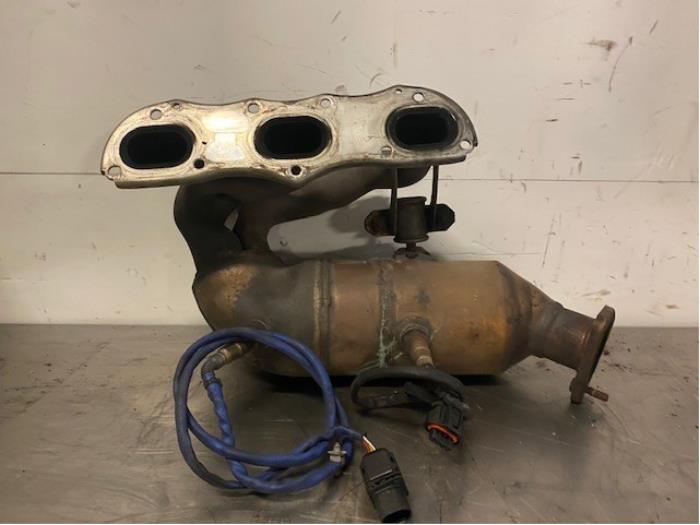 Gebruikte Katalysator Porsche Cayman (987) 3.4 S 24V Prijs op aanvraag aangeboden door Autohandel-Smet Gebroeders NV