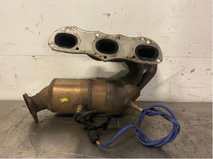 Gebruikte Katalysator Porsche Cayman (987) 3.4 S 24V Prijs op aanvraag aangeboden door Autohandel-Smet Gebroeders NV