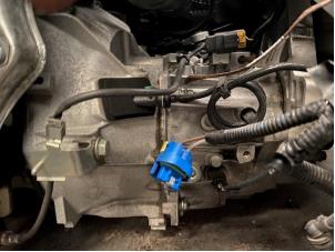 Gebruikte Versnellingsbak Fiat 500/595/695 1.4 T-Jet 16V Prijs op aanvraag aangeboden door Autohandel-Smet Gebroeders NV