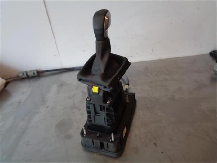 Gebruikte Pook Peugeot 308 SW (L4/L9/LC/LJ/LR) 1.6 BlueHDi 115 Prijs op aanvraag aangeboden door Autohandel-Smet Gebroeders NV