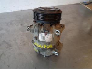 Gebruikte Aircopomp Renault Laguna II Grandtour (KG) Prijs op aanvraag aangeboden door Autohandel-Smet Gebroeders NV