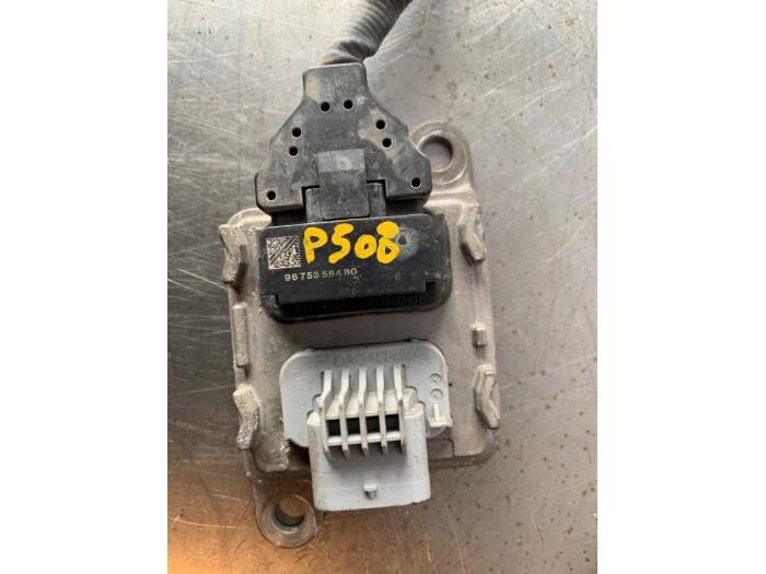 Nox sensor van een Peugeot 508 (8D) 1.6 e-THP 165 16V 2014