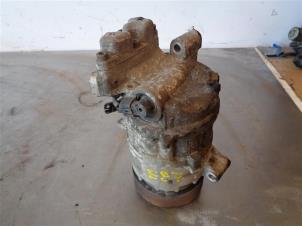 Gebruikte Pomp Airco BMW 1 serie (E87/87N) 116i 1.6 16V Prijs op aanvraag aangeboden door Autohandel-Smet Gebroeders NV