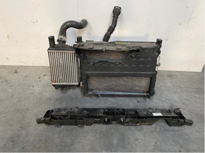 Radiateur Renault Captur I (2R), 2013 0.9 Energy TCE 12V, SUV, Benzine, 898cc, 66kW (90pk), FWD, H4B400; H4BA4; H4B408; H4BB4, 2013-06 (Gebruikt)