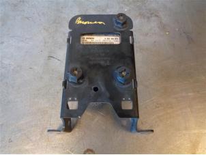 Gebruikte Radar sensor Porsche Panamera (970) Prijs op aanvraag aangeboden door Autohandel-Smet Gebroeders NV