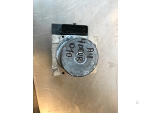 Gebruikte ABS Pomp Audi A4 (B8) 2.0 TDI 16V Prijs op aanvraag aangeboden door Autohandel-Smet Gebroeders NV