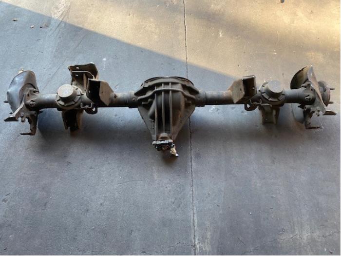 Gereviseerde Cardanklok achter Jeep Grand Cherokee (WH/WK) 3.0 CRD V6 24V DPF Prijs op aanvraag aangeboden door Autohandel-Smet Gebroeders NV