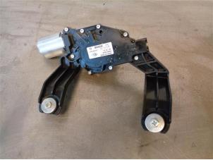 Gebruikte Motor Ruitenwisser achter Kia Sportage (SL) Prijs op aanvraag aangeboden door Autohandel-Smet Gebroeders NV