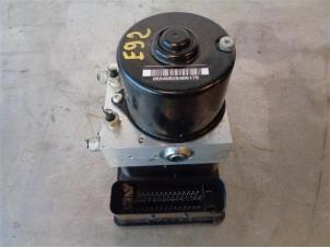 Gebruikte Computer ABS BMW 3 serie (E92) 320i 16V Corporate Lease Prijs op aanvraag aangeboden door Autohandel-Smet Gebroeders NV